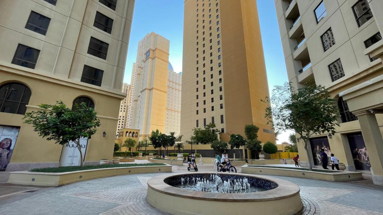 Ostello Business Backpackers Jbr Dubai Esterno foto